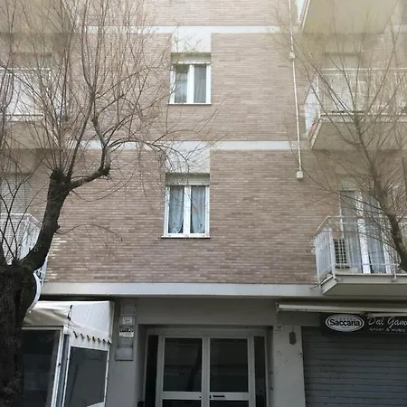 Апартаменты Fronte Mare Пезаро